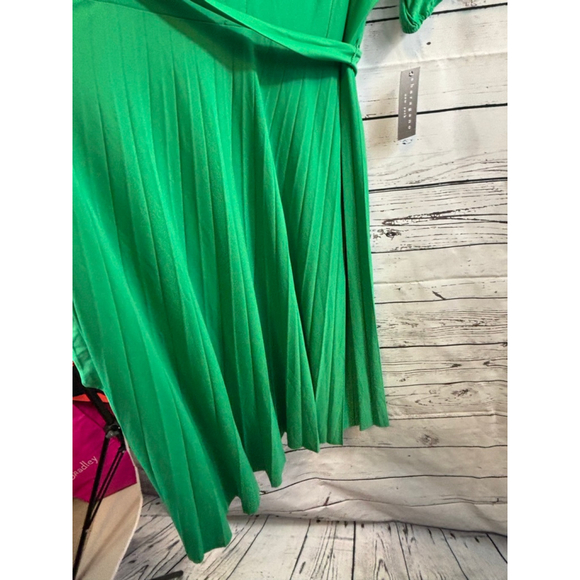 Women's Sharagano Green Pleated Midi Dress 20W - Picture 2 of 7